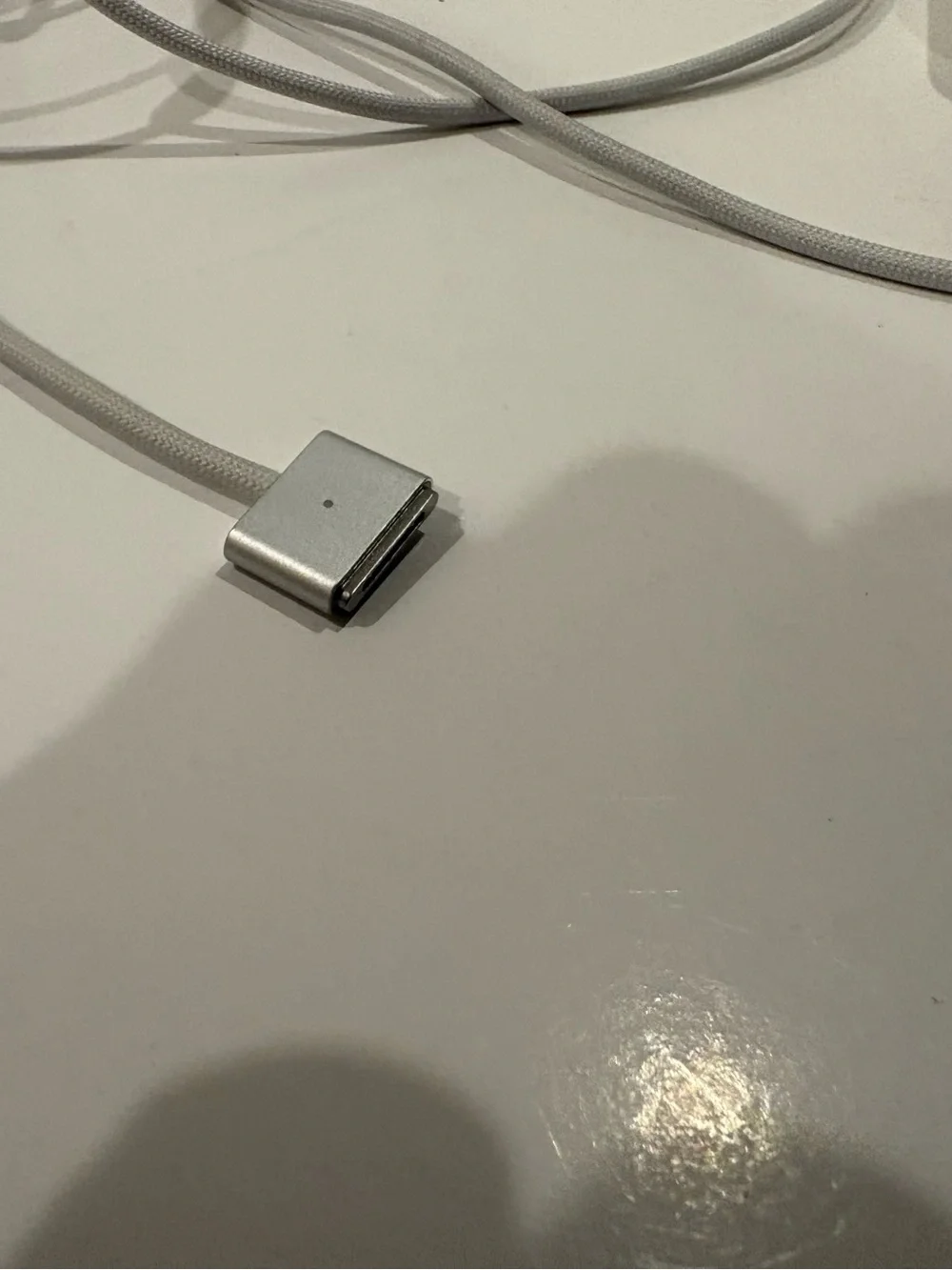 Apple 140W USB C Charger